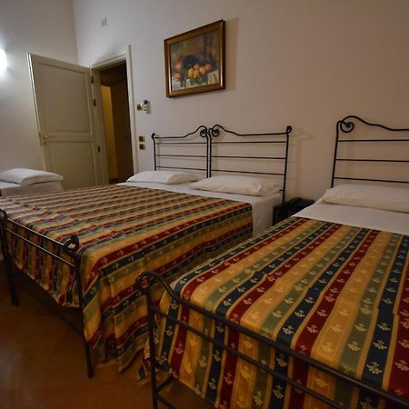 Palazzo Sottile Meninni - Classic Rooms Experience Γκραβίνα Εξωτερικό φωτογραφία