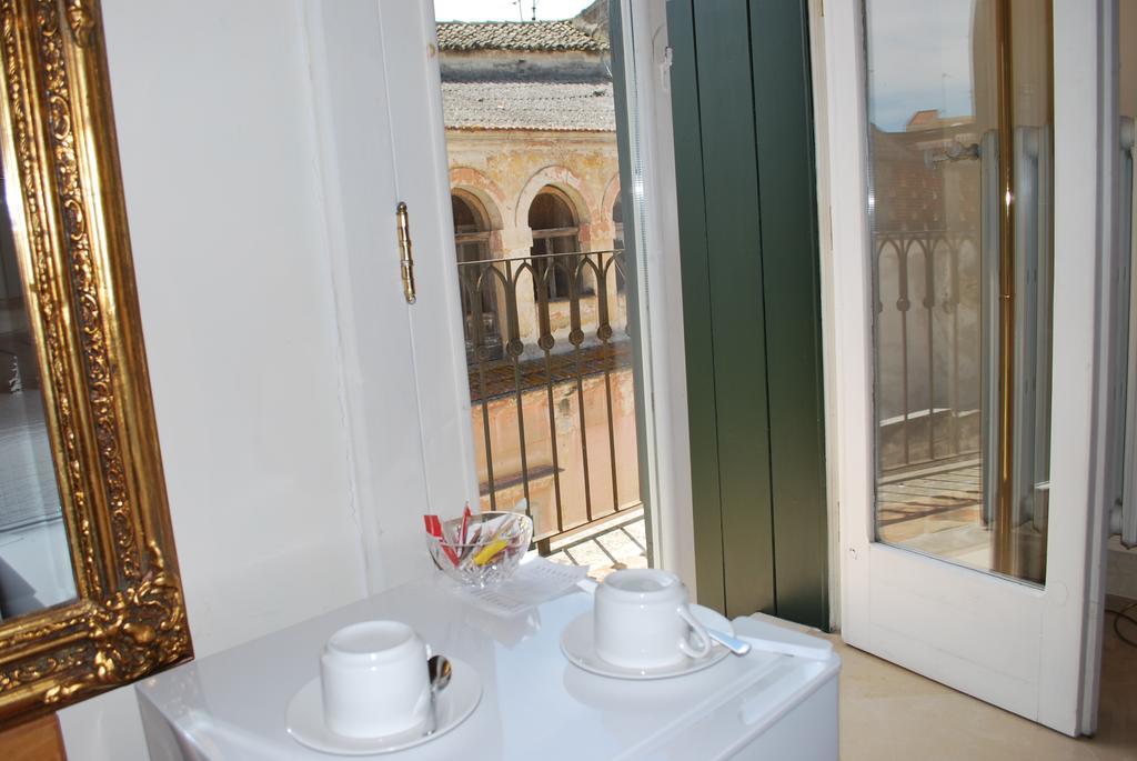 Palazzo Sottile Meninni - Classic Rooms Experience Γκραβίνα Εξωτερικό φωτογραφία