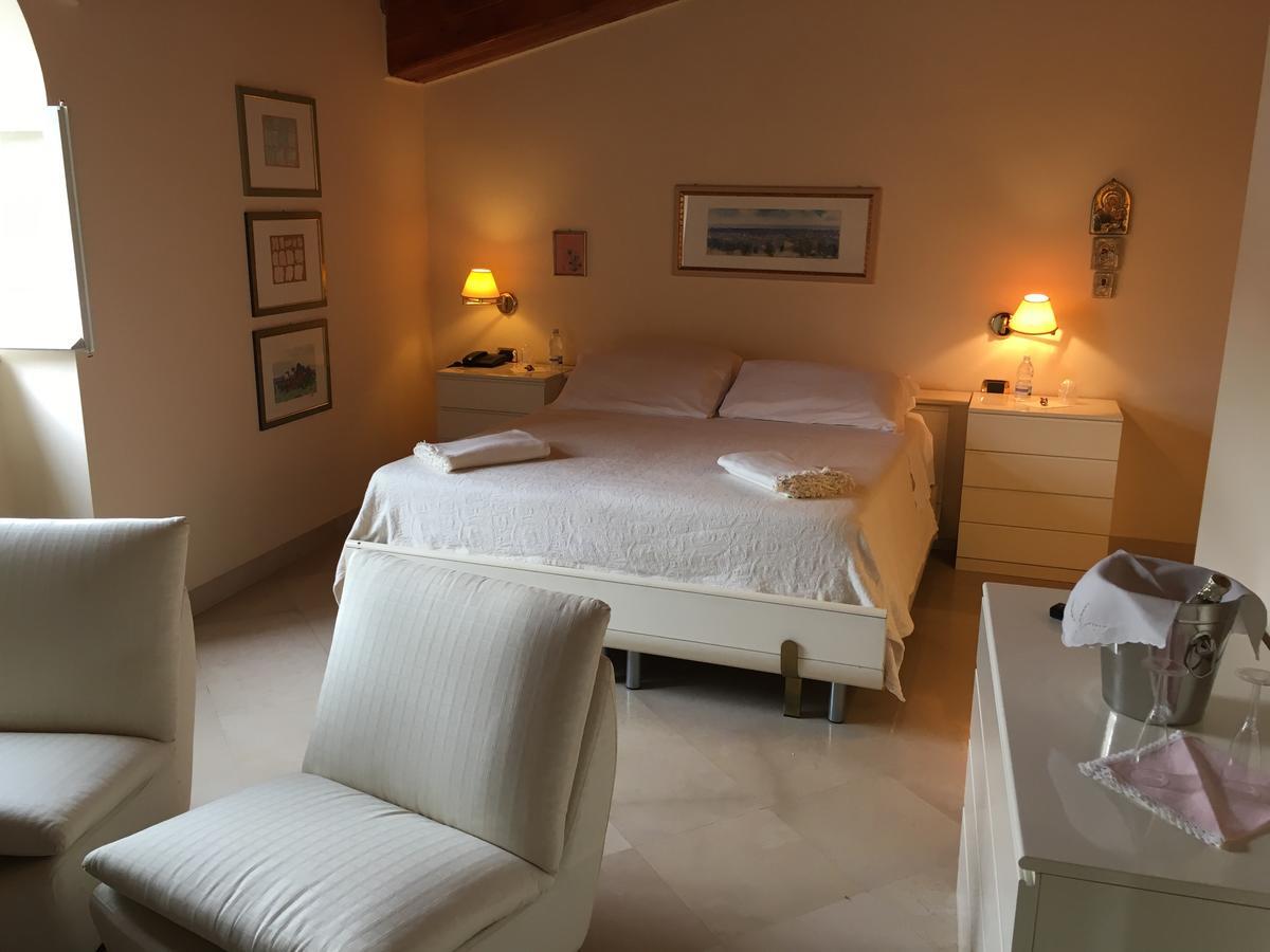 Palazzo Sottile Meninni - Classic Rooms Experience Γκραβίνα Εξωτερικό φωτογραφία