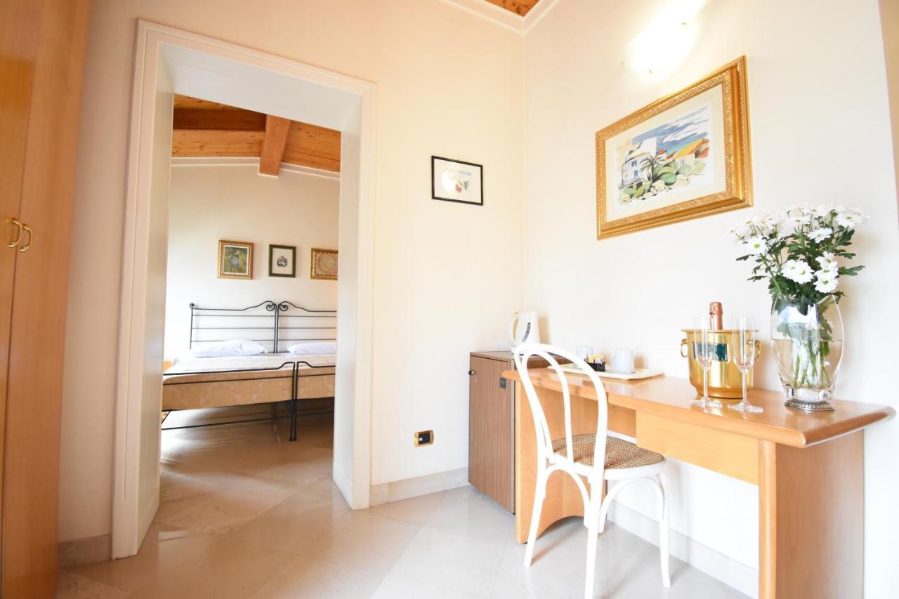 Palazzo Sottile Meninni - Classic Rooms Experience Γκραβίνα Εξωτερικό φωτογραφία