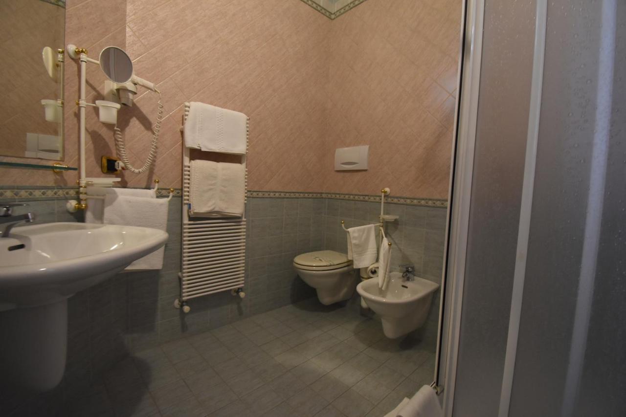 Palazzo Sottile Meninni - Classic Rooms Experience Γκραβίνα Εξωτερικό φωτογραφία